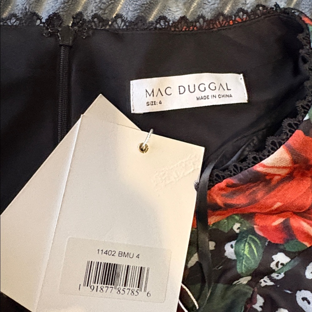 Mac Duggal Black Floral Long Sleeve Dress 4 - Picture 3 of 3